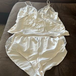 Victoria’s Secret bridal set